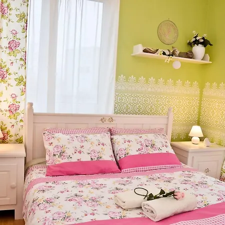 Apartment Romantic