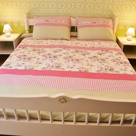 Апартаменты Romantic