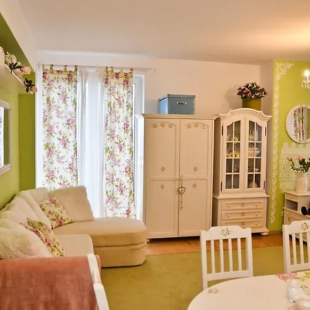 Romantic Апартаменты